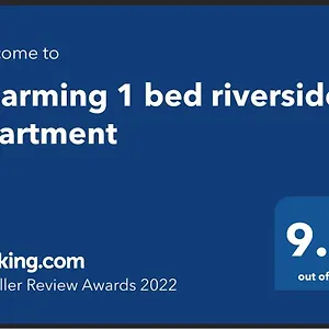 Charming 1 Bed Riverside Apartment