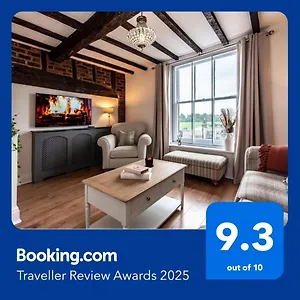 Racecourse Views, Townhouse With Parking Holiday home